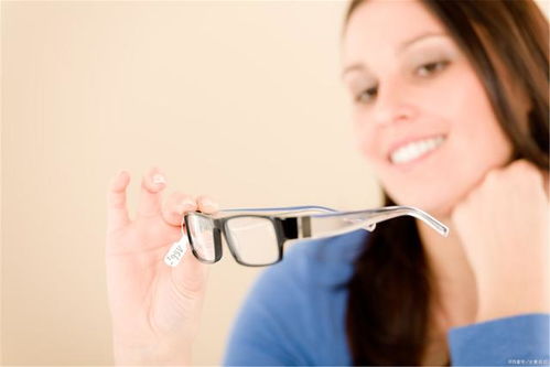 高度近视会遗传 两种近视分型,答案或许也不同